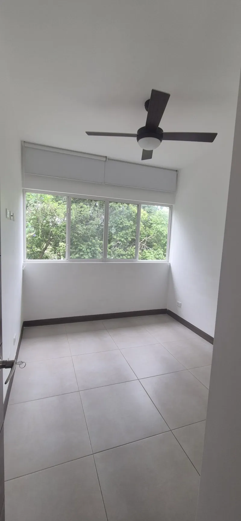 Alquiler de casa en condominio- Ciudad Colón · 2